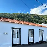 Casa de Férias Pico Boutique House Lajes do Pico