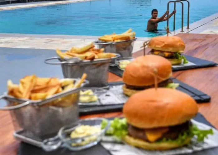 Pico Boutique House *